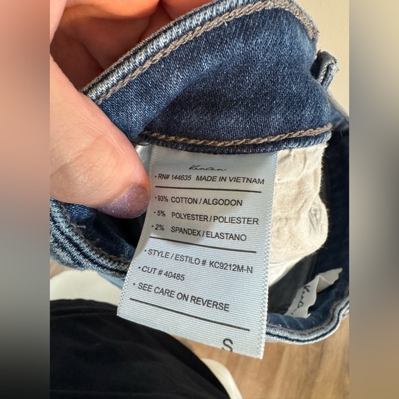 Kancan Distressed Denim Shorts - Picture 4 of 4